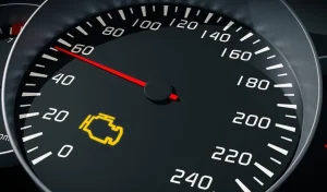 چراغ چک روشن شده